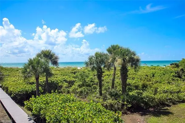 Sanibel, FL 33957,527 E Gulf DR #106