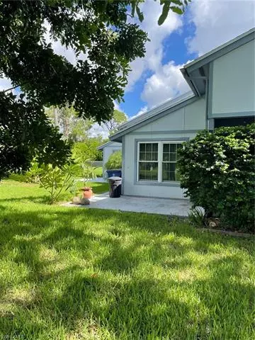 Lehigh Acres, FL 33936,10518 Newbury CT