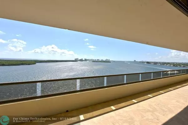 North Palm Beach, FL 33408,100 Lakeshore Dr  #1051