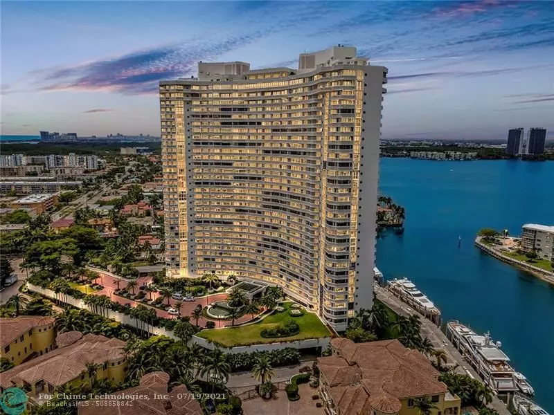 1000 E Island Blvd  #306, Aventura, FL 33160