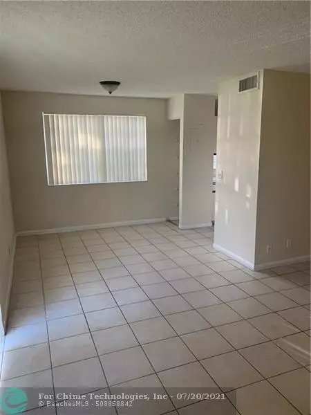 Pembroke Pines, FL 33025,8713 SW 5th St  #102