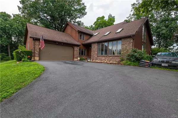 4656 FIR Drive, Lower Nazareth Twp, PA 18064