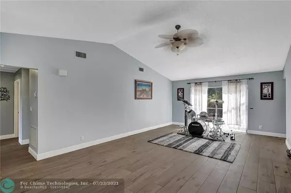 Boca Raton, FL 33496,18770 Cloud Lake Cir