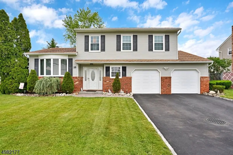 25 MOHAWK AVE, Middlesex Boro, NJ 08846