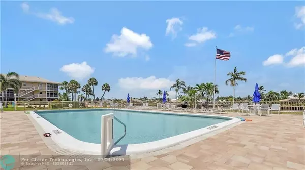 Deerfield Beach, FL 33441,745 SE 19th Ave  #122