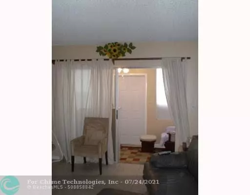 Margate, FL 33063,5515 Lakewood Cir  #112