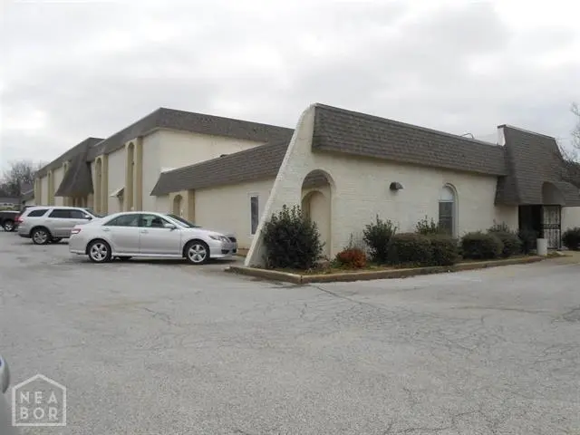Jonesboro, AR 72401,1000 S Caraway Suite 101,