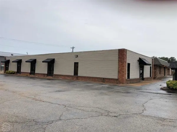 Jonesboro, AR 72401,2913 King Street