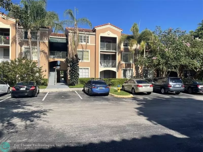 4828 N State Road 7  #207, Coconut Creek, FL 33073