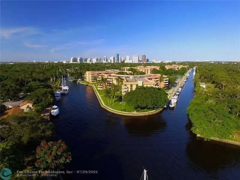 Fort Lauderdale, FL 33315,900 River Reach Dr  #319