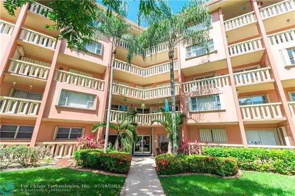 Fort Lauderdale, FL 33315,900 River Reach Dr  #319