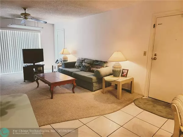 Fort Lauderdale, FL 33308,6213 Bay Club Dr  #4