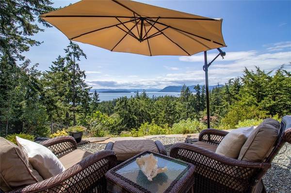 Pender Island, BC V0N 2M2,3703 Sextant Cres