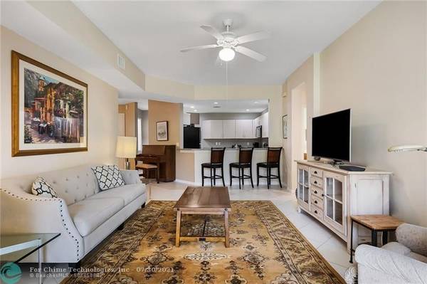 12439 Crystal Pointe Dr  #101, Boynton Beach, FL 33437