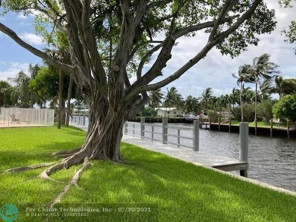 251 SE 6th Ave  #15,  Pompano Beach,  FL 33060