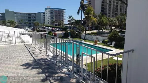 Lauderdale By The Sea, FL 33062,1751 S Ocean Blvd  #207