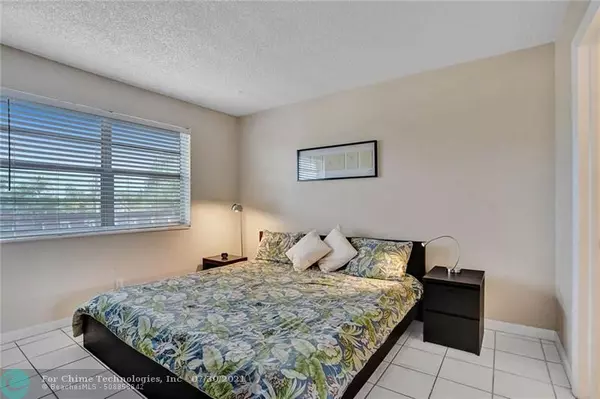 Fort Lauderdale, FL 33305,801 NE 18th Ct  #309