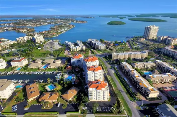 1111 Swallow AVE #201, Marco Island, FL 34145