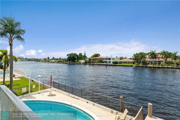 Pompano Beach, FL 33062,615 S Riverside Dr  #10