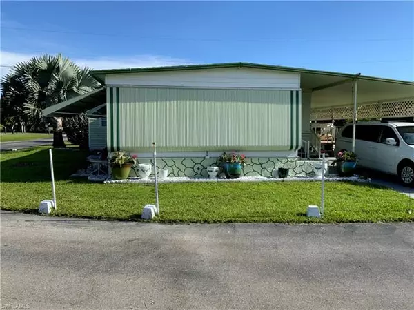 3042 Saturn CIR, North Fort Myers, FL 33903