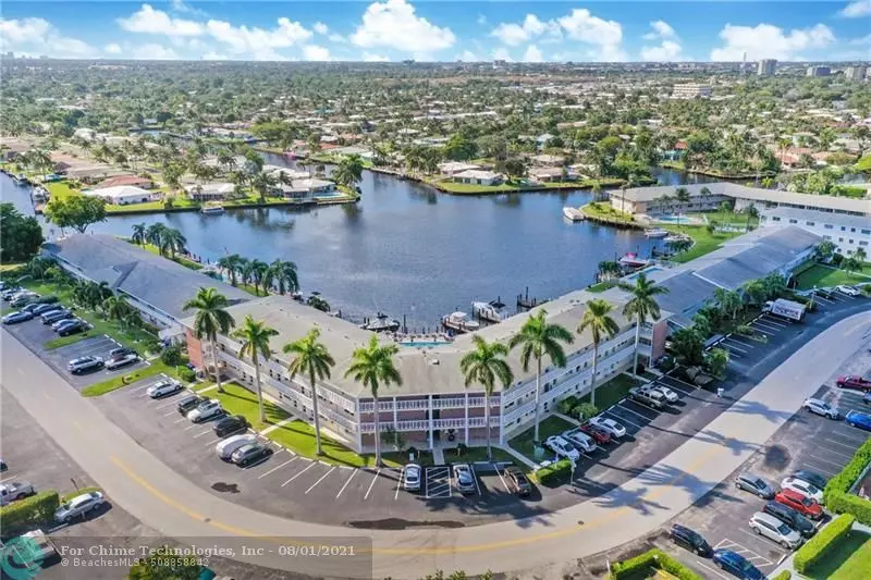 Pompano Beach, FL 33060,700 Pine Dr  #309