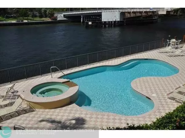 Pompano Beach, FL 33062,1301 N Riverside Dr  #6