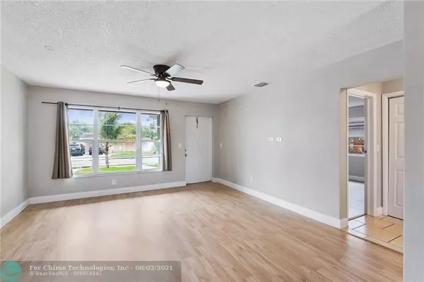 Lake Worth, FL 33460,801 S D St