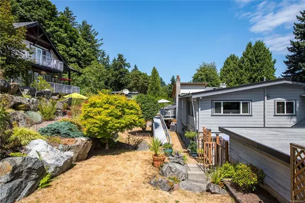 Saanich, BC V8Y 2H3,5170 Rambler Rd