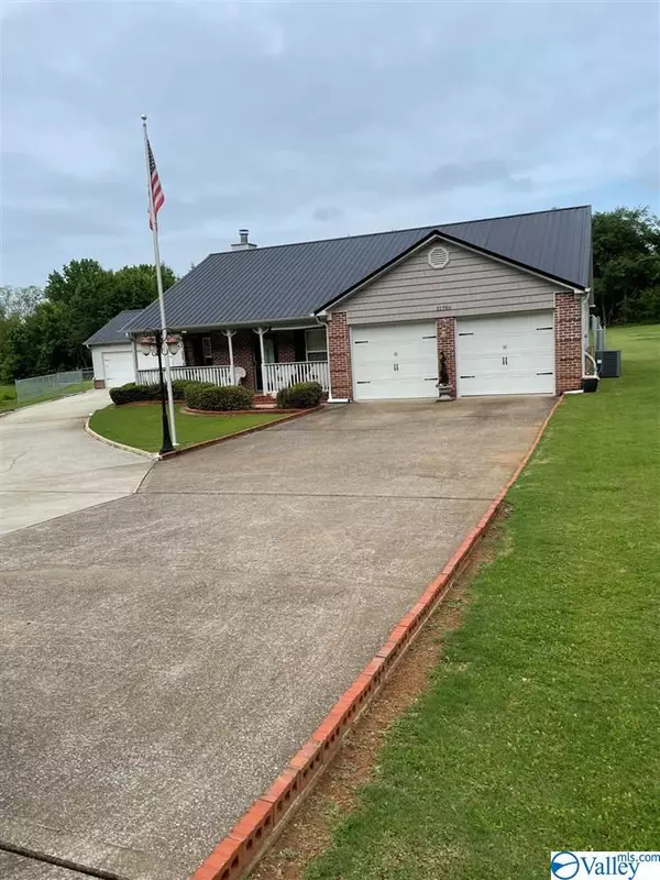 11799 Pulaski Pike, Toney, AL 35773