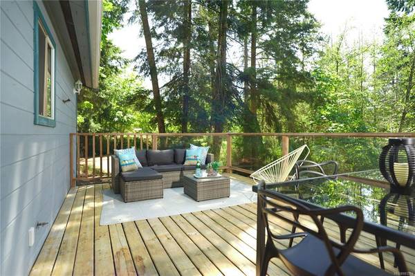 Salt Spring, BC V8K 1K8,211 Elizabeth Dr