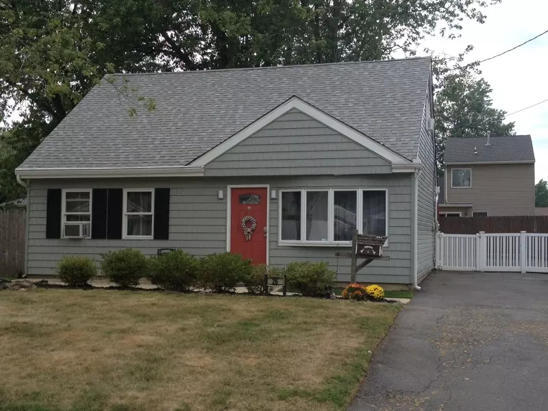 26 Mountain Ave, Hazlet Twp., NJ 07730