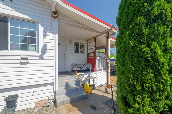 Nanaimo, BC V9R 1X6,524 2nd St