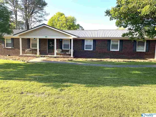 412 Alverson Avenue, Albertville, AL 35950