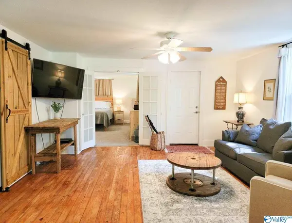 Decatur, AL 35601,909 Austin Street SW