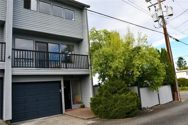 8805 Central St #1, Port Hardy, BC V0N 2P0