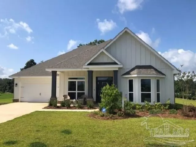 1452 Ballyhoo Dr, Gulf Breeze, FL 32563