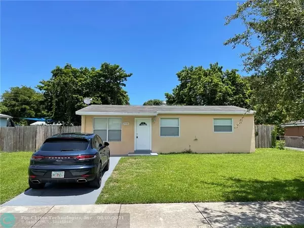 930 NW 34th Ter, Lauderhill, FL 33311