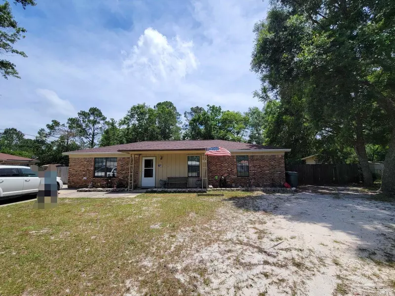 10679 Heatherwood Dr, Pensacola, FL 32506