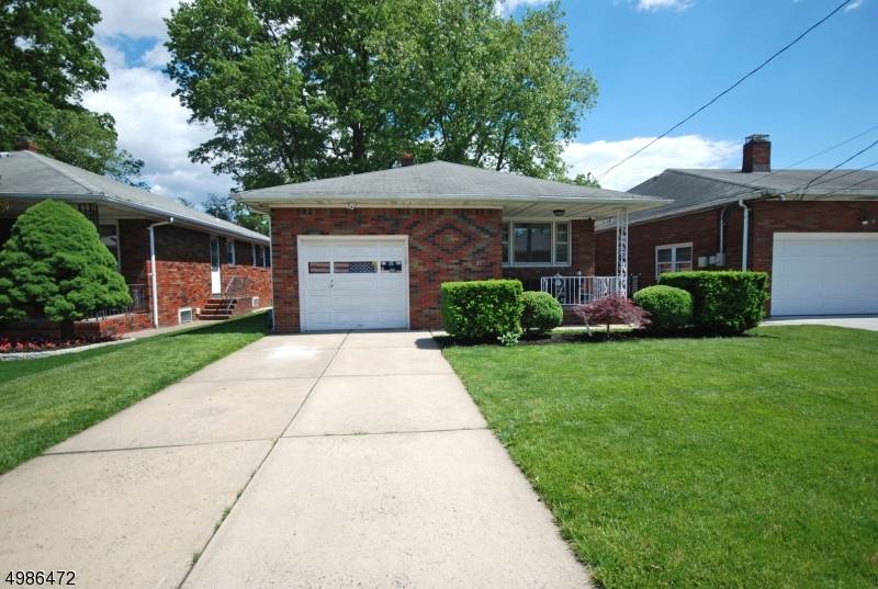21 PRINCETON RD, Linden City, NJ 07036