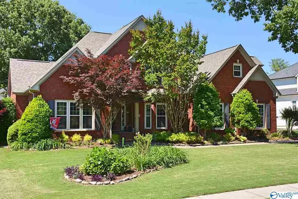 3003 Davenport Drive, Hampton Cove, AL 35763