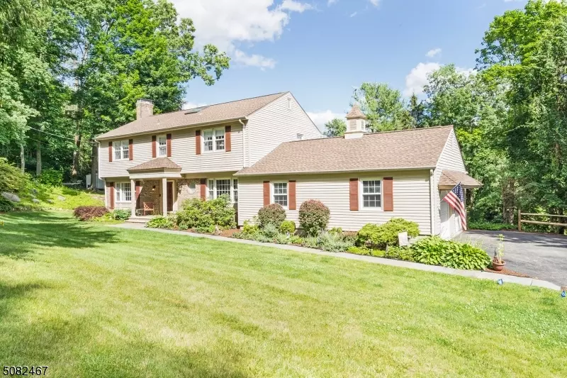 3 Jay Dr, Mendham Twp., NJ 07926