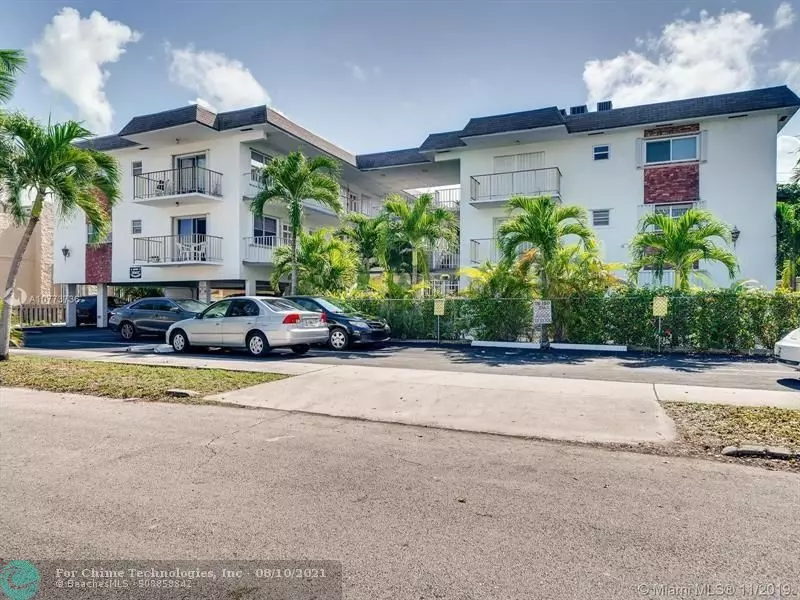 Hollywood, FL 33020,1840 Dewey St  #305