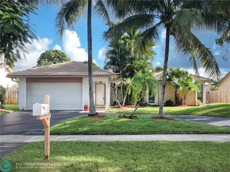 9081 NW 11th Ct, Plantation, FL 33322