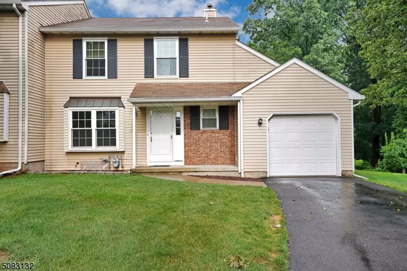 Branchburg Twp., NJ 08876,7 Paiute Trl