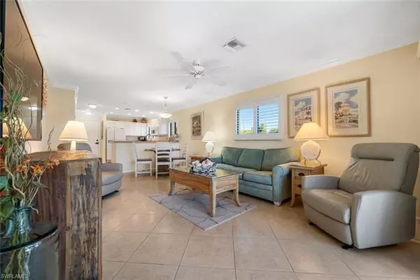 Sanibel, FL 33957,671 E Gulf DR #2D3