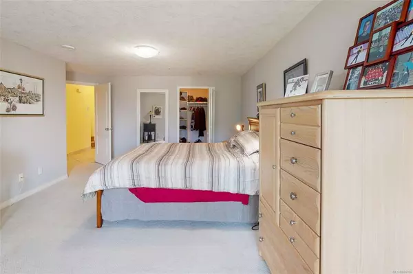 Cowichan Bay, BC V0R 1N0,1700 Pritchard Rd #16