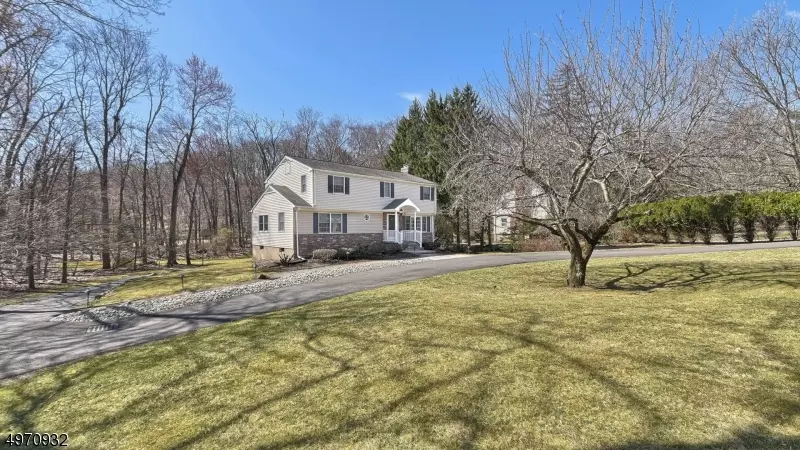 26 RIPPLEWOOD DR, Upper Saddle River Boro, NJ 07458