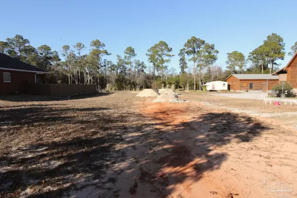 Navarre, FL 32566,9460 Bone Bluff Dr