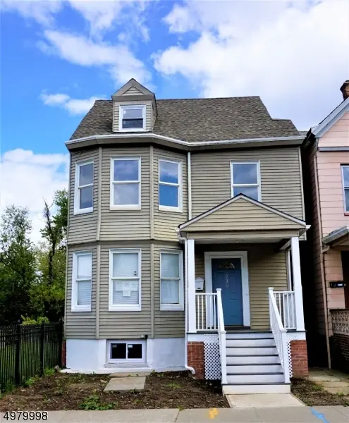 230 SANFORD ST, East Orange City, NJ 07018