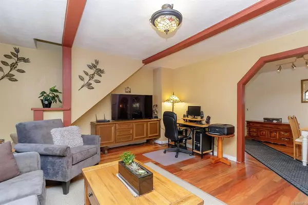 Cowichan Bay, BC V0R 1N0,4570 Hillbank Rd